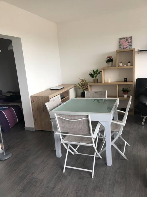 Carnon Plage : Bel Appartement Bien Citue Mauguio Extérieur photo