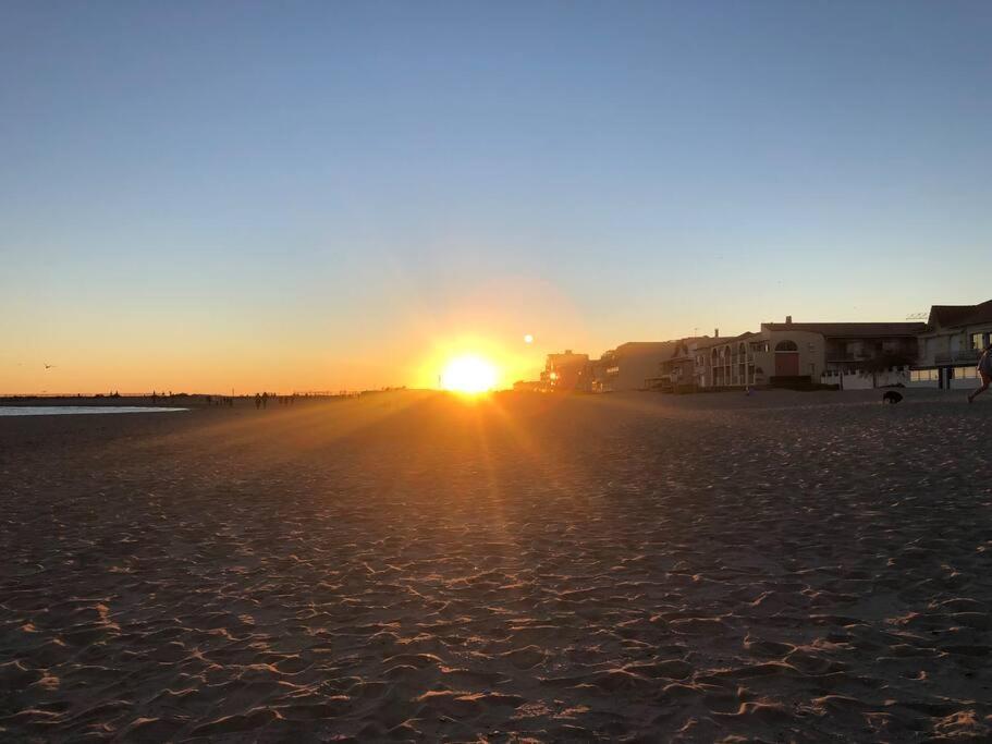 Carnon Plage : Bel Appartement Bien Citue Mauguio Extérieur photo